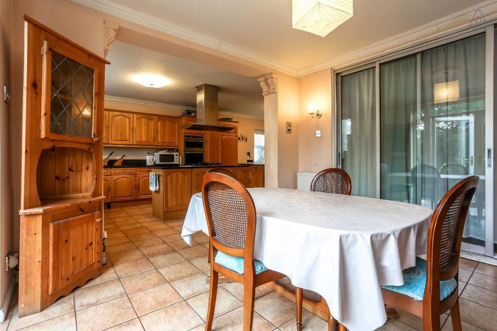 Oyo Guest House Ellipse Whetstone Экстерьер фото