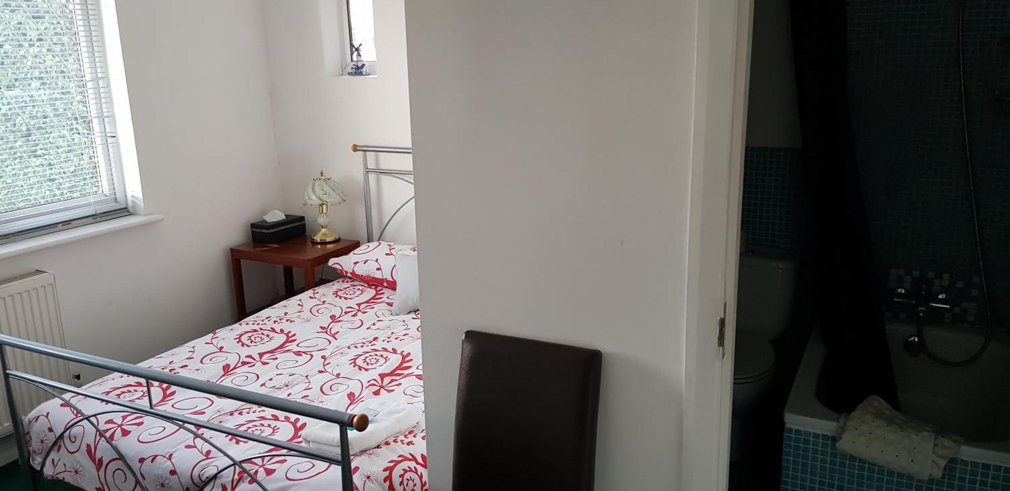 Oyo Guest House Ellipse Whetstone Экстерьер фото
