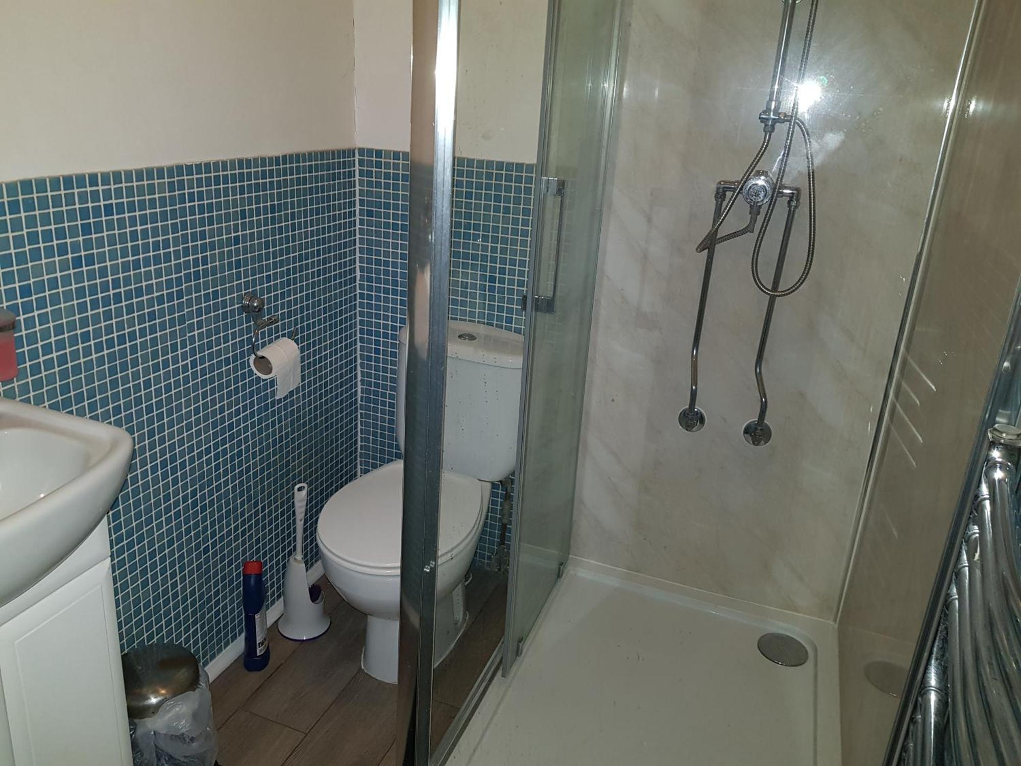 Oyo Guest House Ellipse Whetstone Экстерьер фото